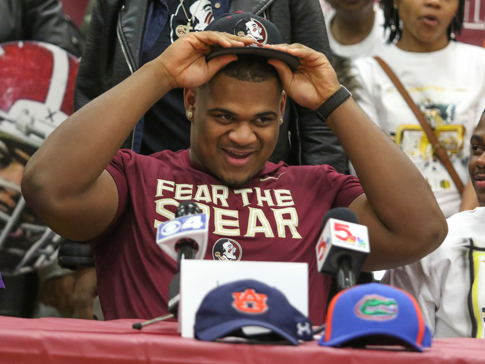 Ira Henry, Trinity signing